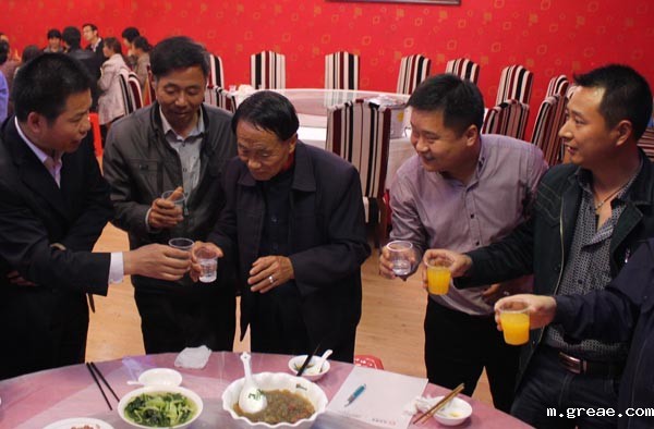 得道米兰app体育官方入口下载安装、唯才兴国——记米兰app体育官方入口下载安装集团首届员工家长交流座谈会(图12)