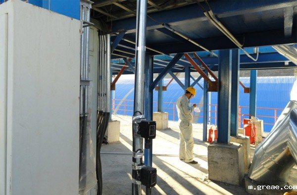 电伴热带为企业管道设备保温防冻省电75%(图1)