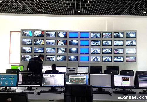 石油化工行业管道电伴热远程控制系统(图1)