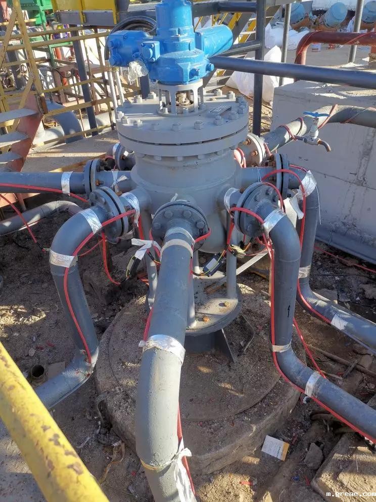 电伴热带管道安装