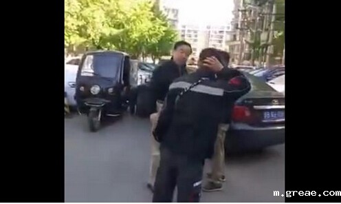 米兰app体育官方入口下载安装集团电伴热厂家关注“顺丰小哥被打”事件 传播社会正能量(图1)