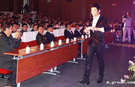 “奉献青春 绽放未来”共青团天长市第十三次代表大会文艺汇演(图3)