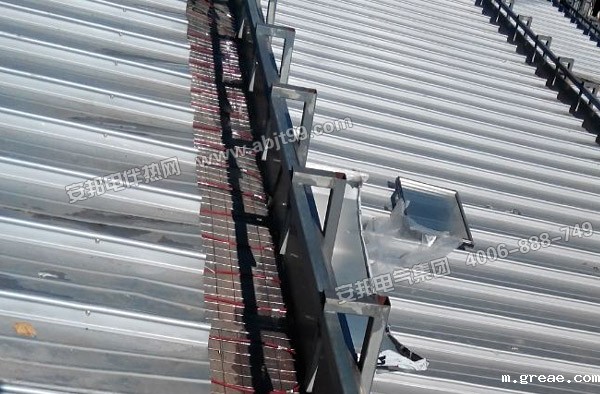 内蒙古海拉尔体育馆天沟融雪化冰电伴热系统(图2)